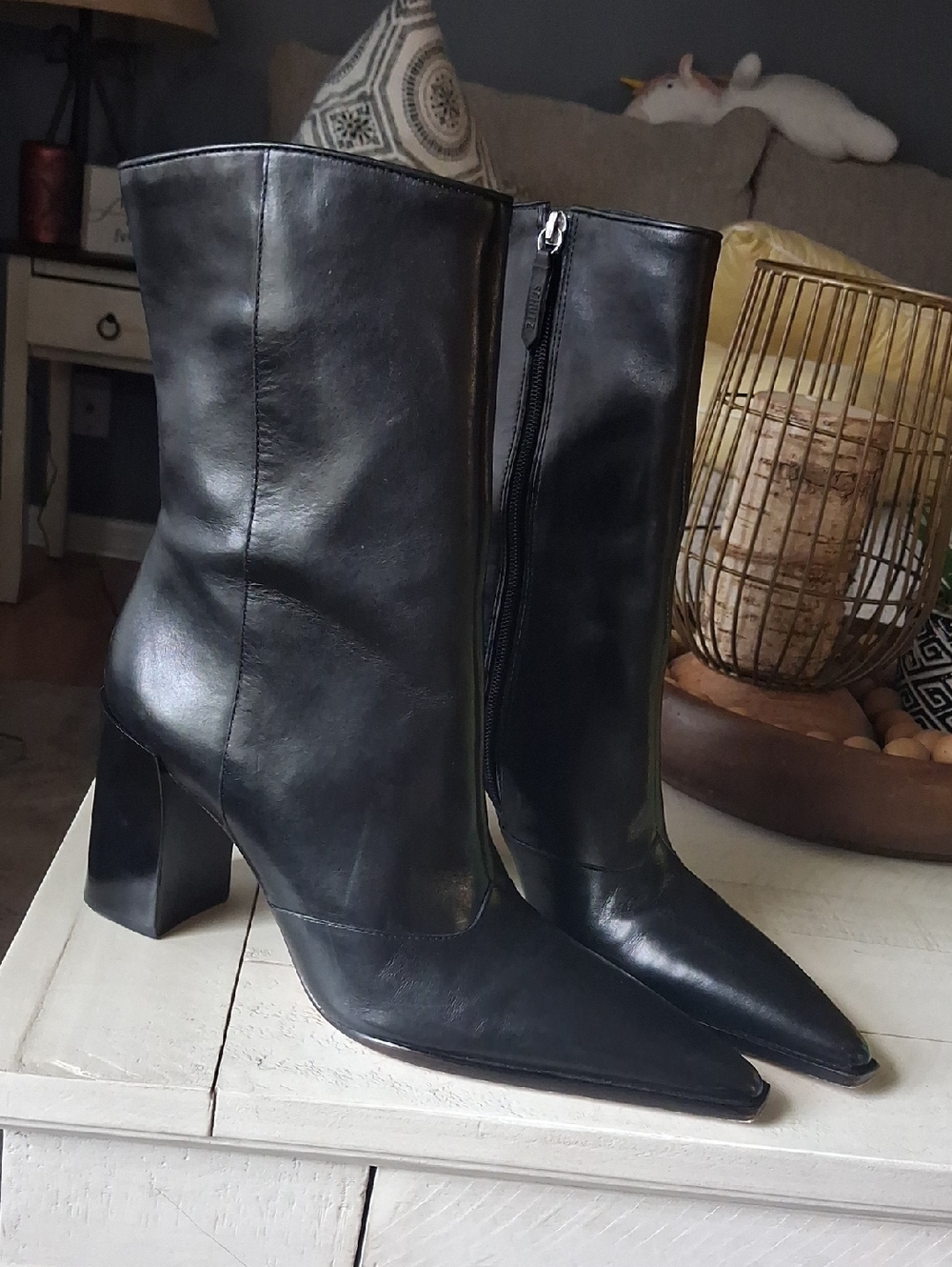 SCHUTZ Black Leather Pointed Toe Block Heel Ankle Boots